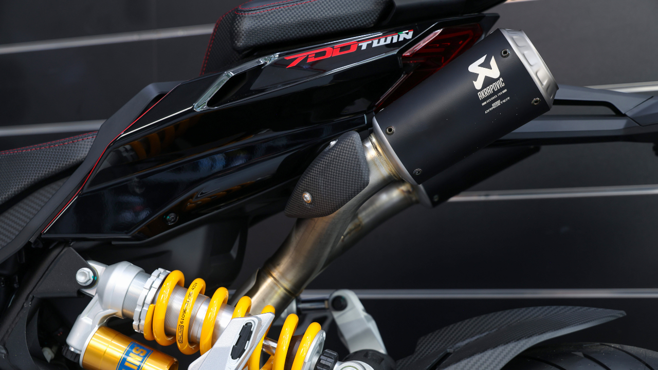 Akrapovič Homologierter Schalldämpfer für <tc>Italjet</tc> Dragster 459