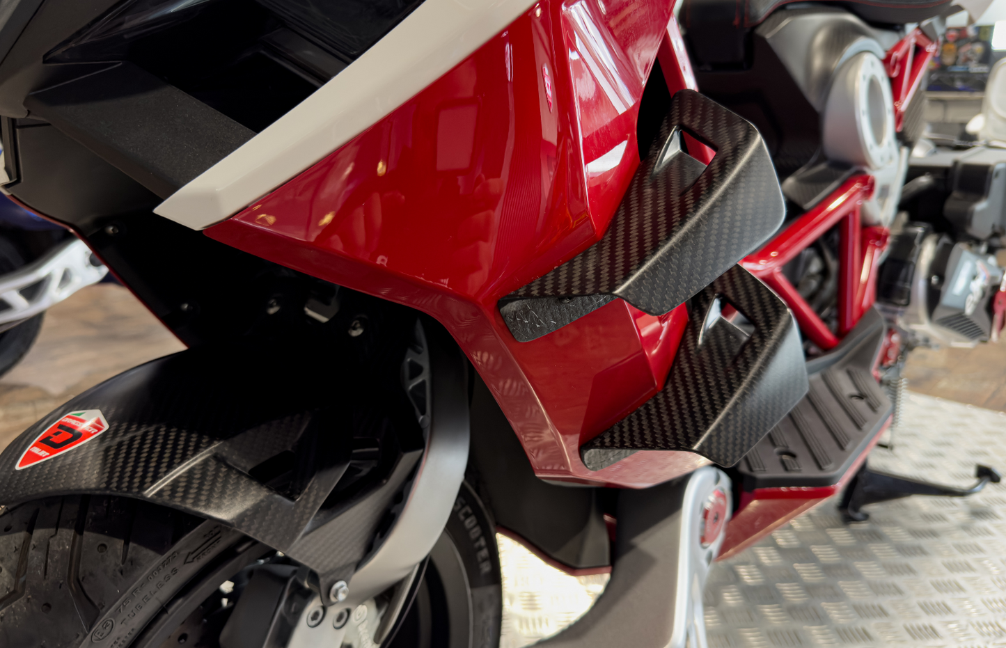 Italjet Dragster 125/200/300 Carbon Aero Wing Kit - 8640730