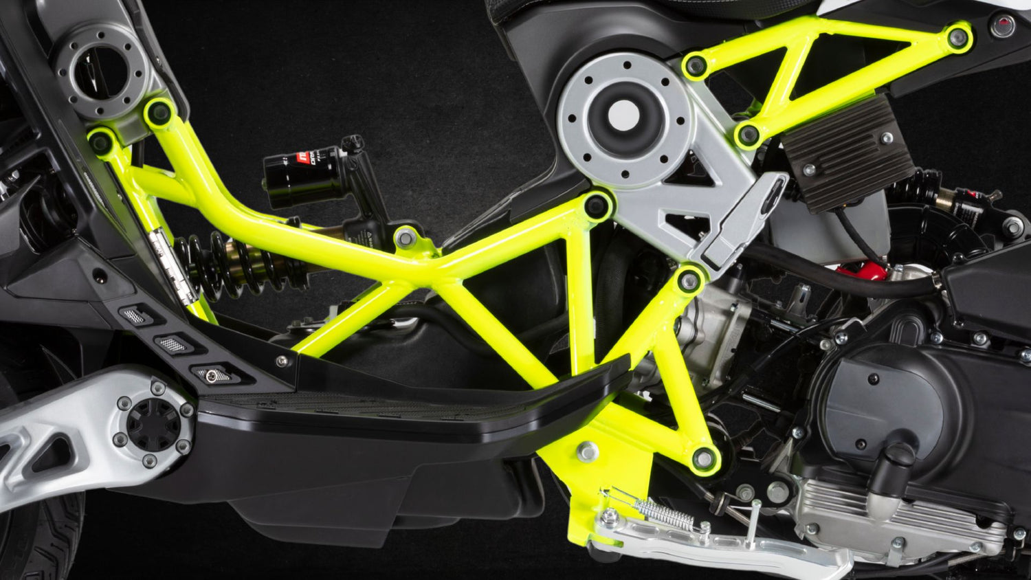 Italjet Dragster 300 5 Rubei | Concessionario Moto e Scooter a Roma