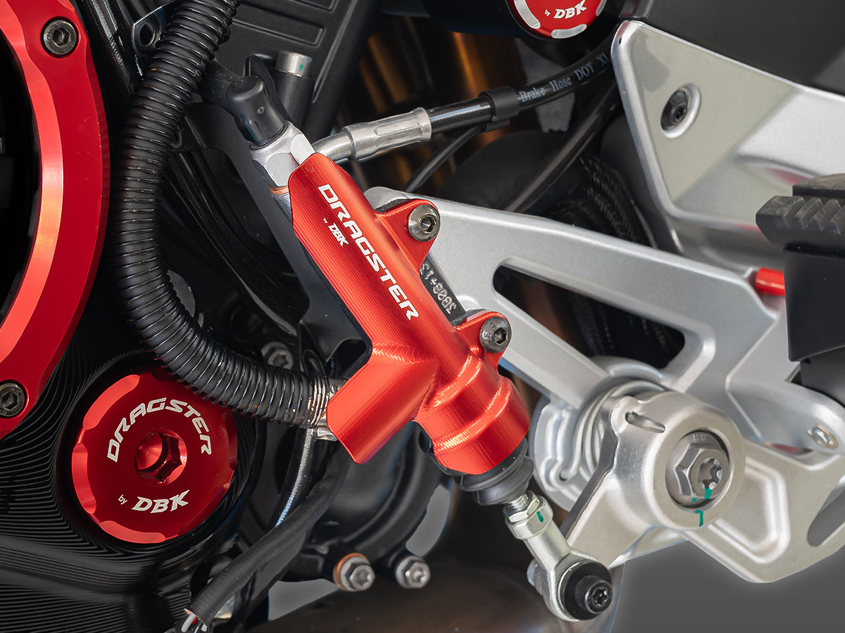 Protection de pompe de frein arrière DBK CNC pour <tc>Italjet</tc> Dragster 459/700