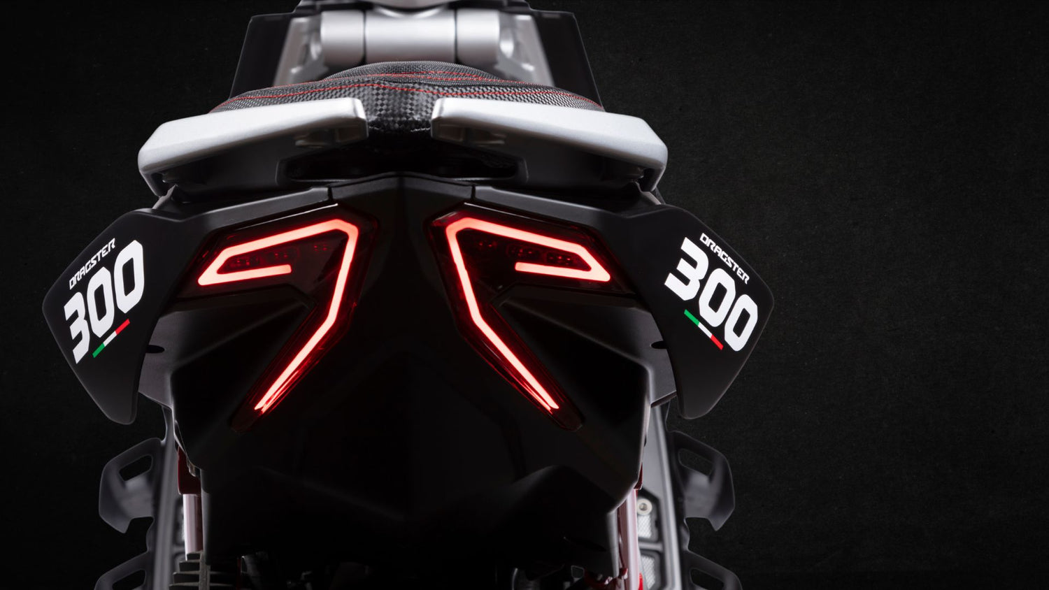 Italjet Dragster 300 4 Rubei | Concessionario Moto e Scooter a Roma